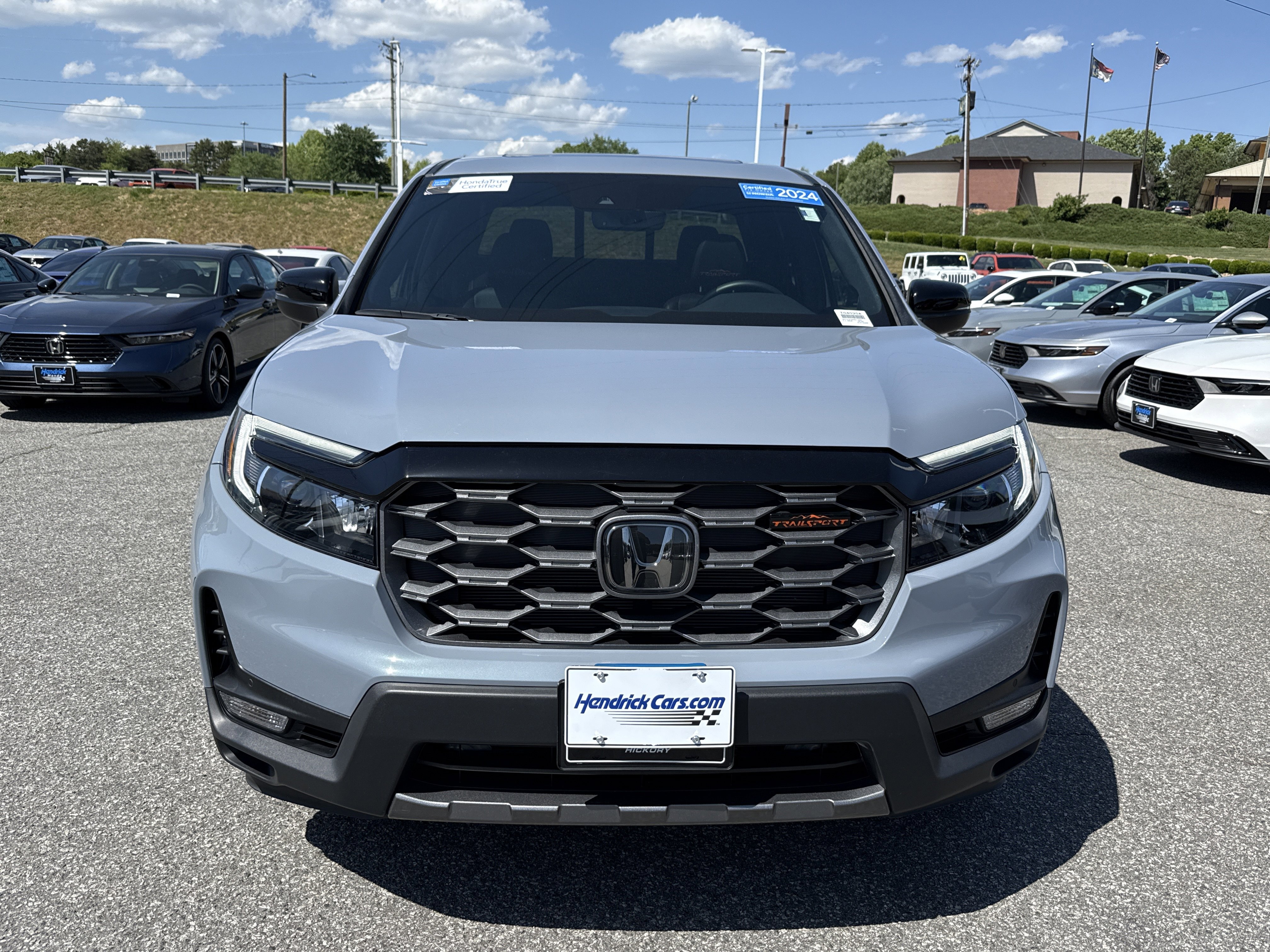 Used 2024 Honda Ridgeline TrailSport image 3