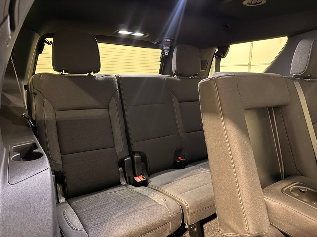 Used 2024 Chevrolet Tahoe LS RWD image 34