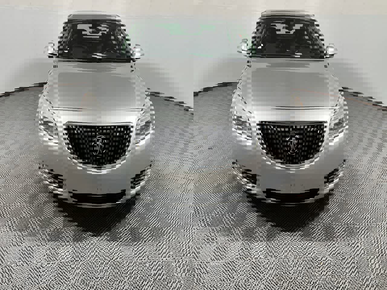 Used 2013 Buick Regal Premium FWD image 3