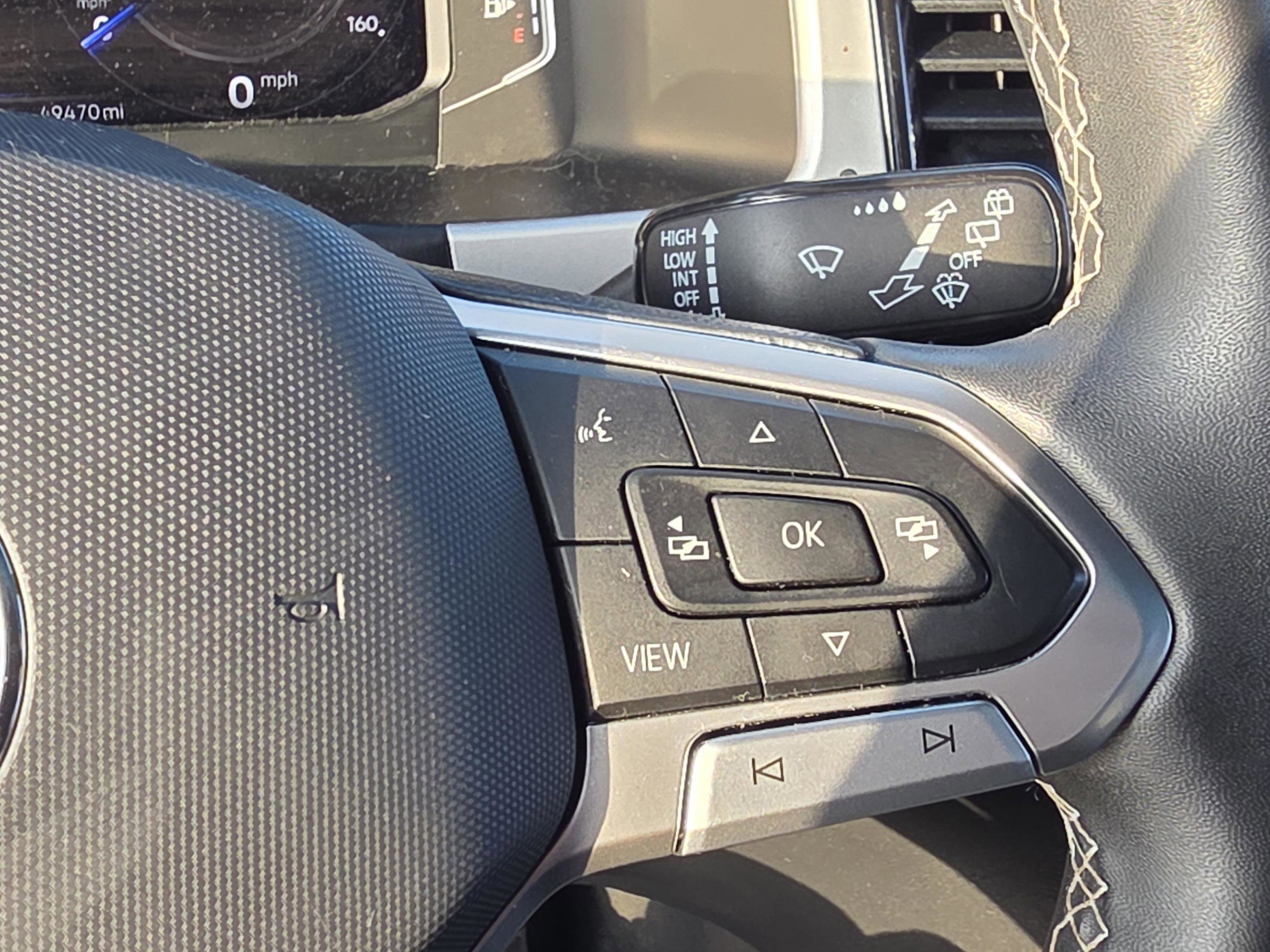 Used 2022 Volkswagen Atlas Cross Sport SE image 15