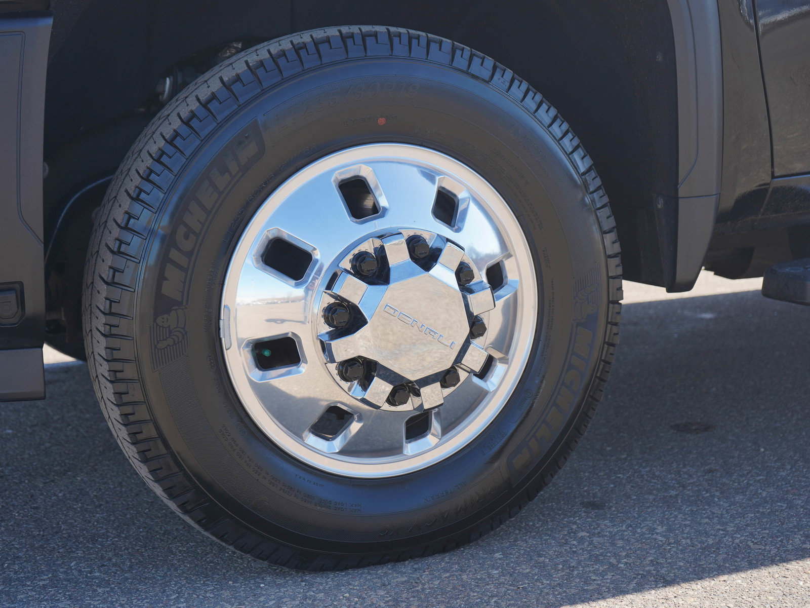 Used 2025 GMC Sierra 3500 Denali w/ Denali Reserve Package image 32