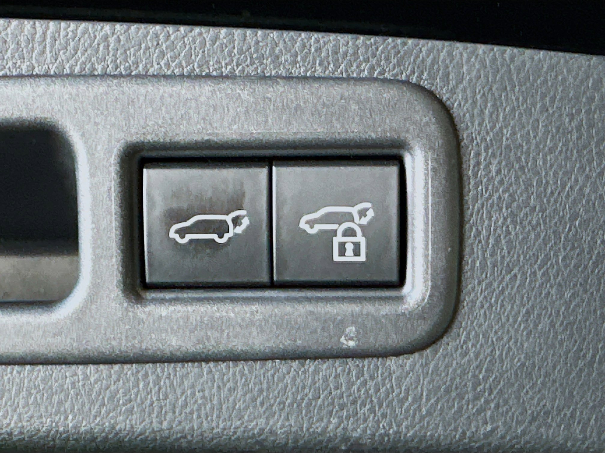 Used 2023 Lexus RX 350 Premium w/ Accessory Package AWD/4WD image 30