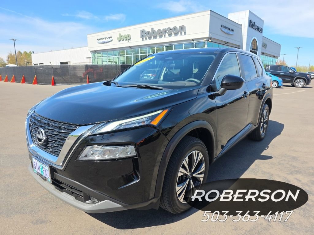 Used 2023 Nissan Rogue SV image 1