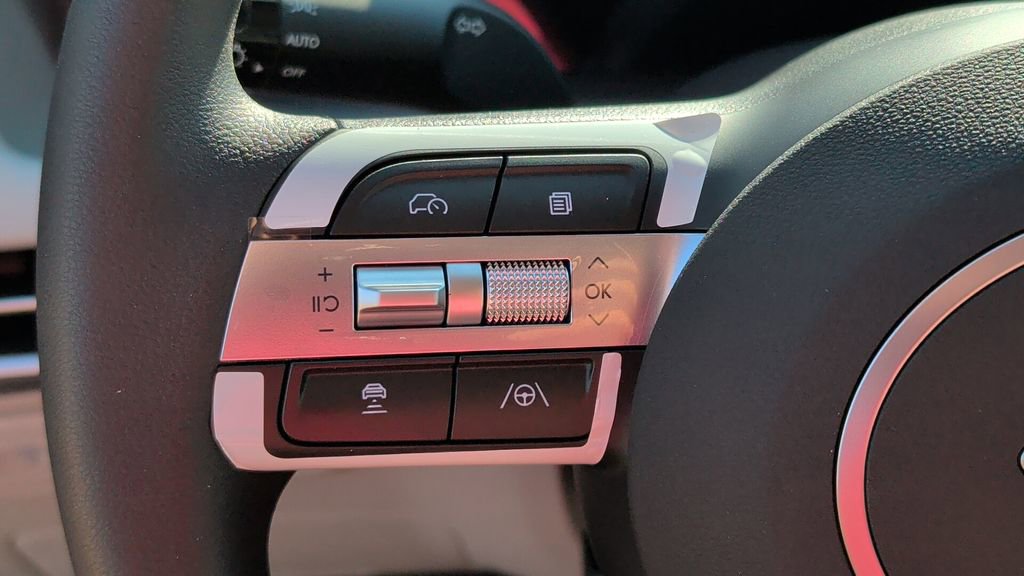 New 2026 Hyundai Tucson SEL image 24