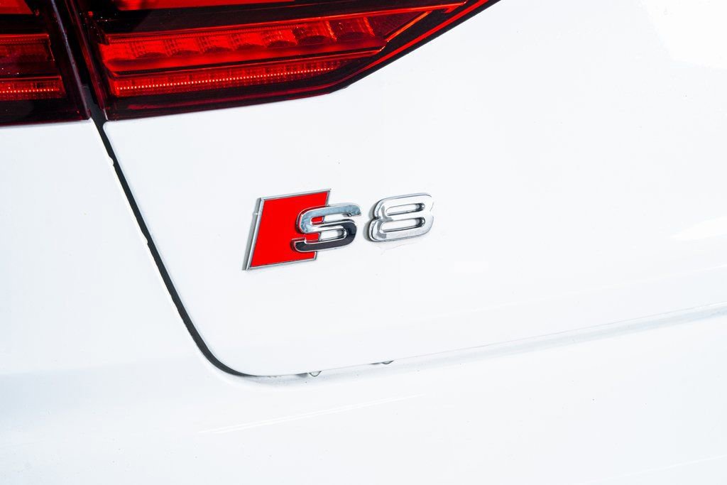 Used 2023 Audi S8 image 25