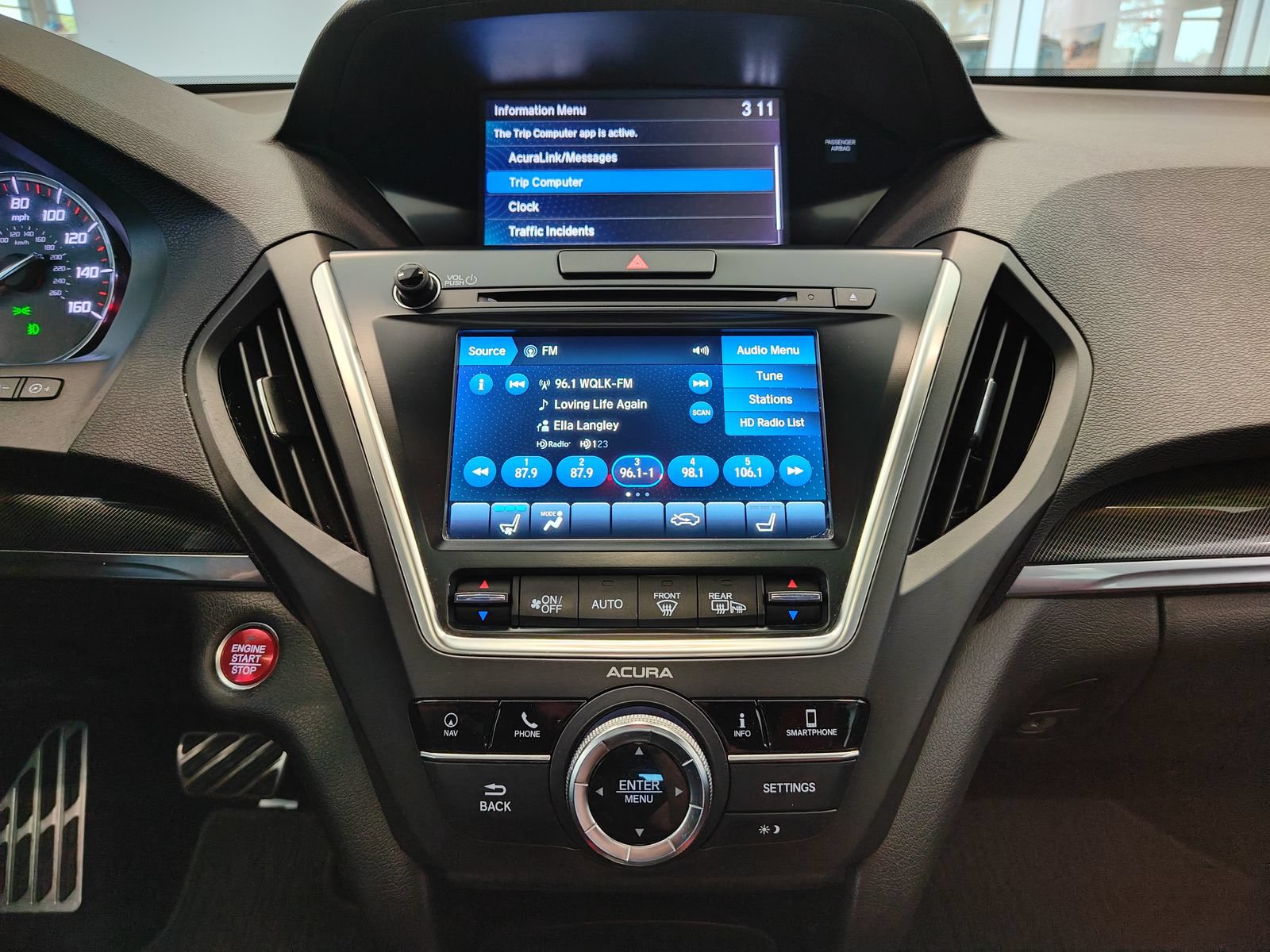 Used 2020 Acura MDX w/ Technology Package AWD/4WD image 32