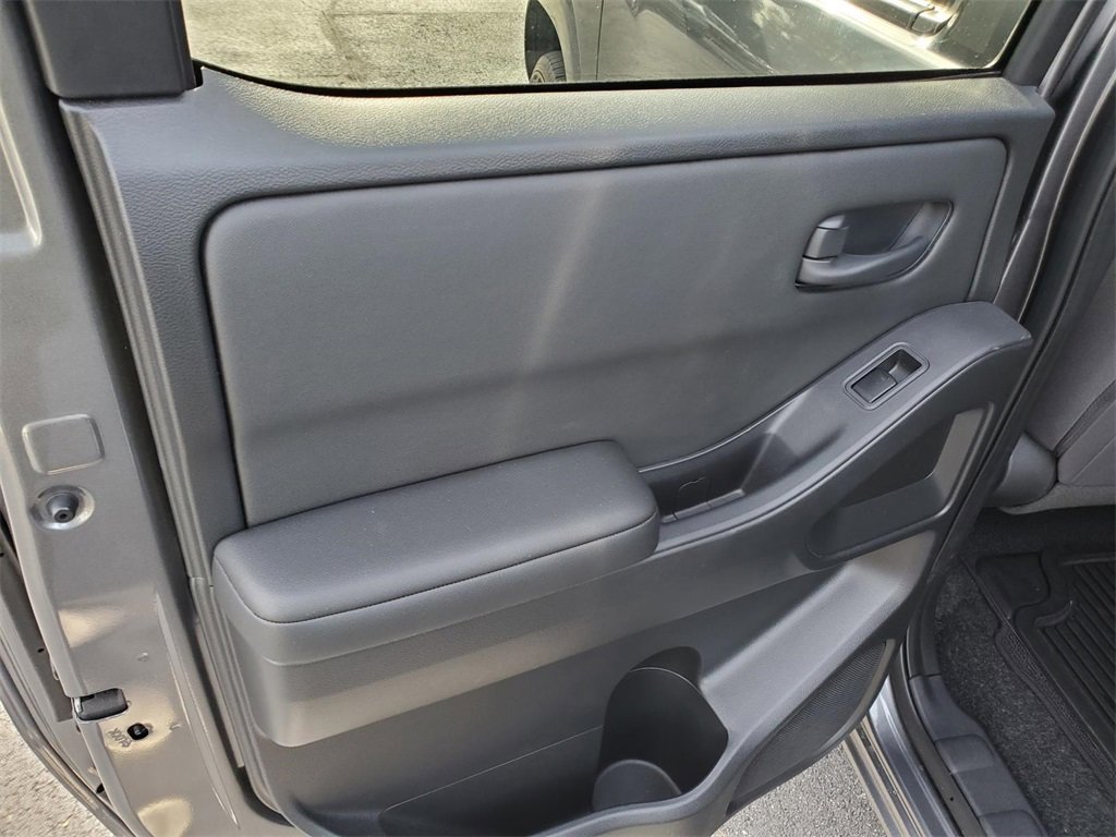 Certified 2024 Nissan Frontier S w/ Technology Package image 16