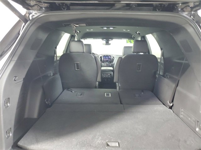 Used 2022 Chevrolet Traverse RS image 7