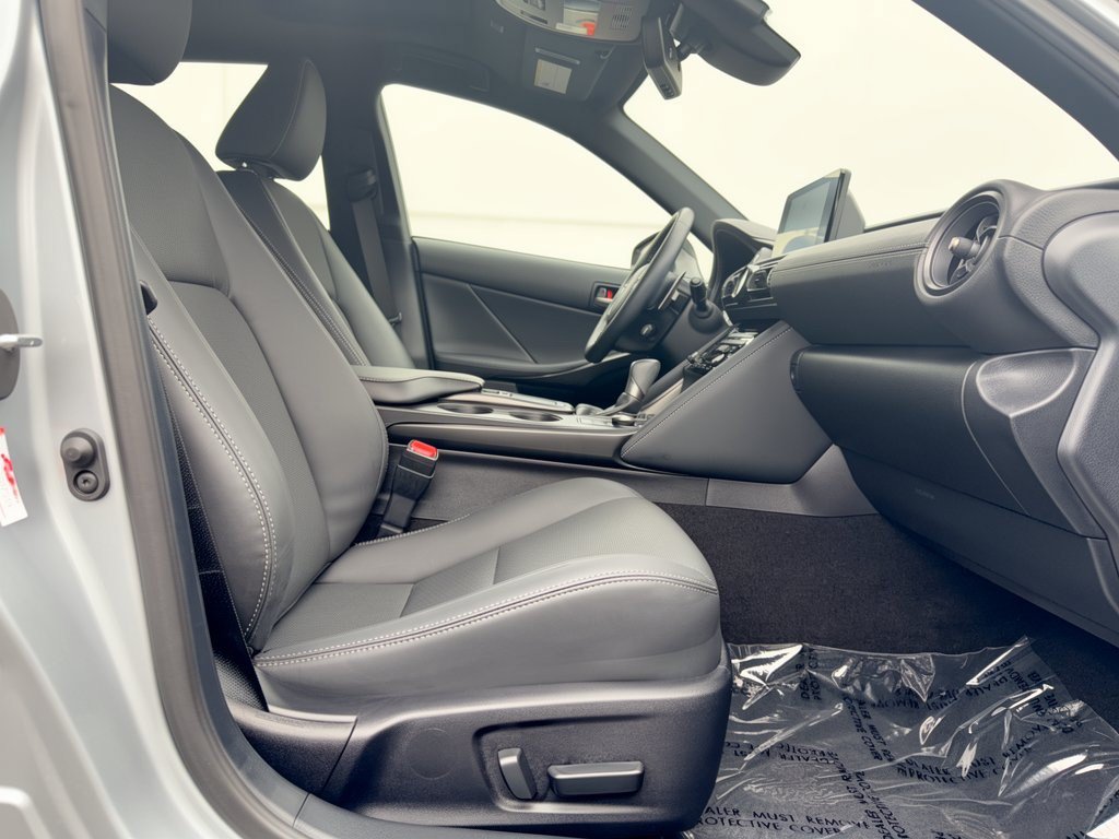 Used 2023 Lexus IS 300 w/ Premium Package RWD image 30