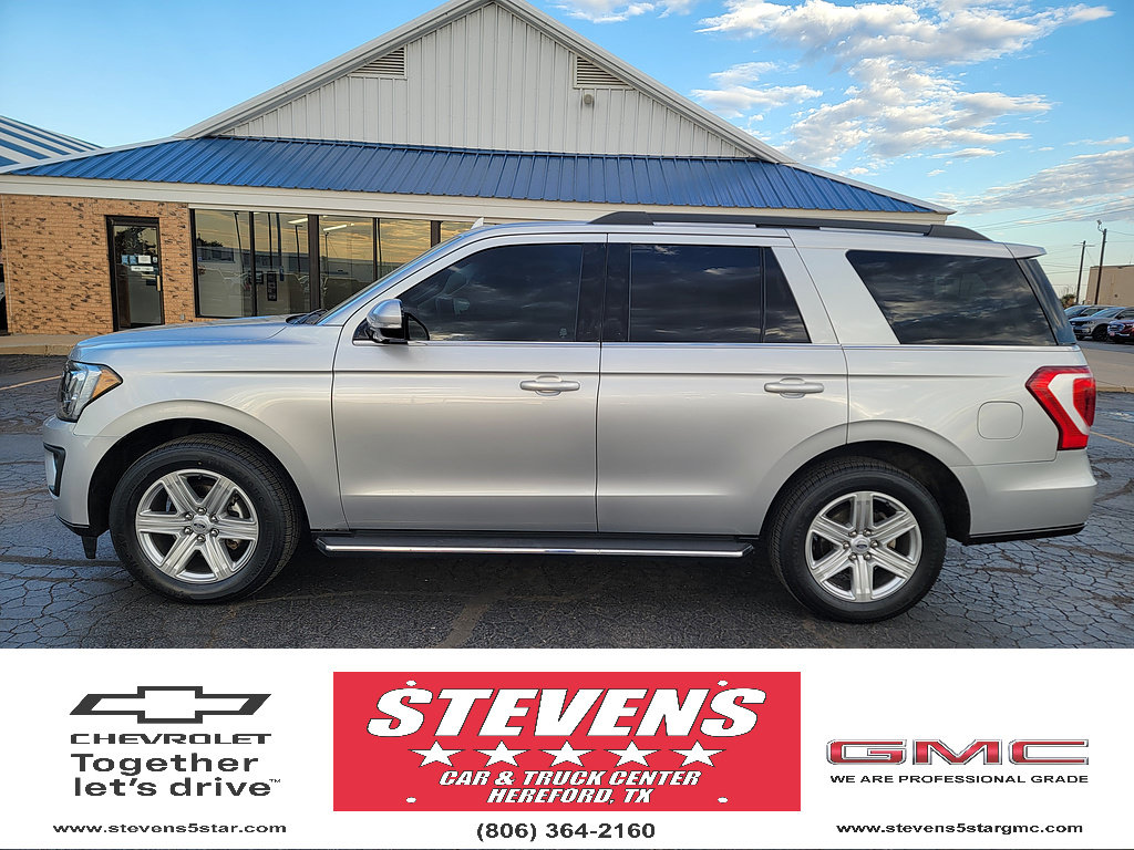 Used 2018 Ford Expedition XLT w/ Equipment Group 202A AWD/4WD image 1