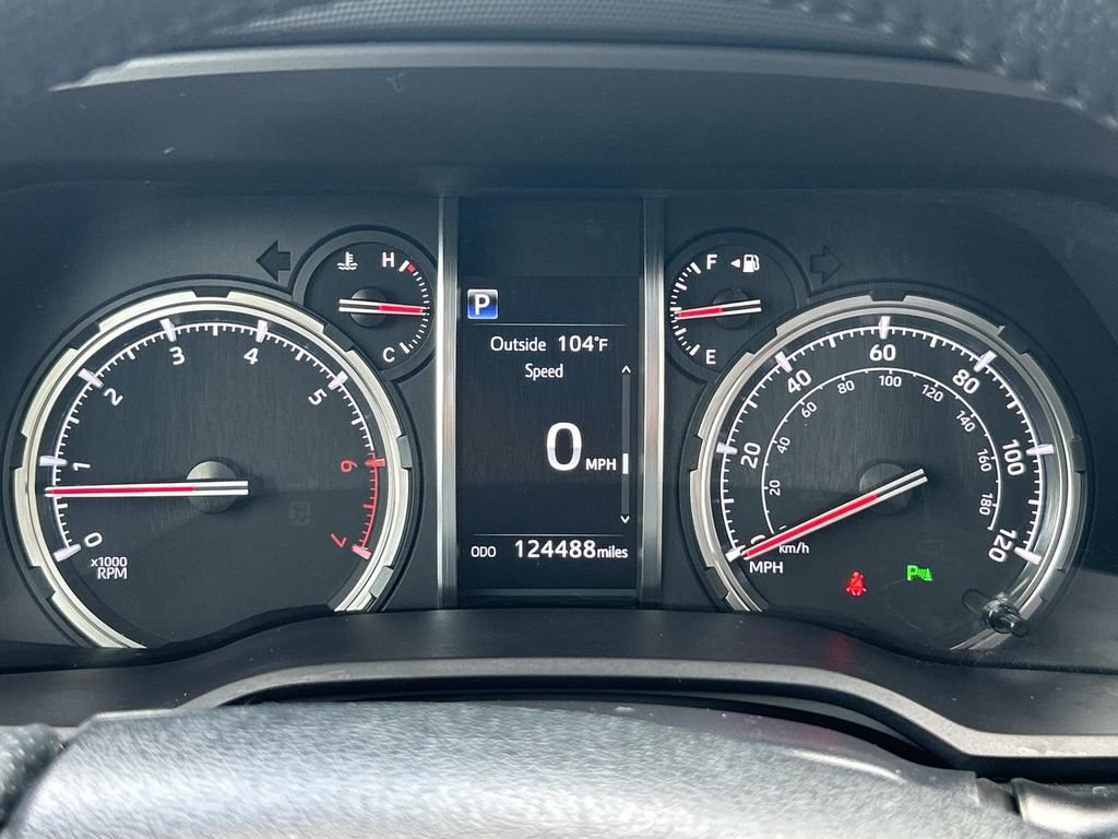 Used 2021 Toyota 4Runner Limited AWD/4WD image 41