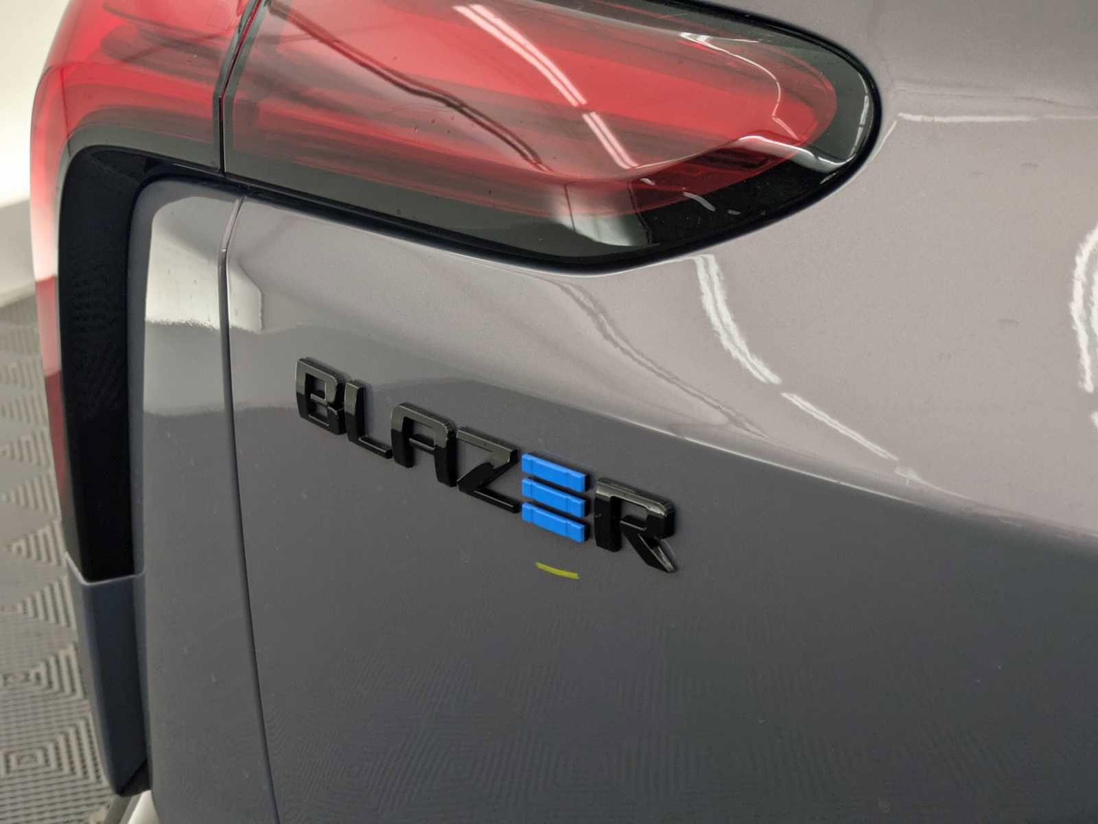 New 2026 Chevrolet Blazer EV RS w/ LPO, Blackout Package AWD/4WD image 13