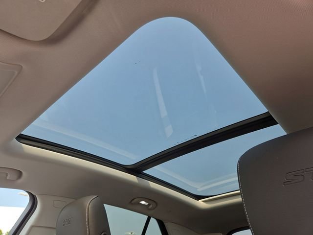 New 2025 Buick Envision Sport Touring image 19