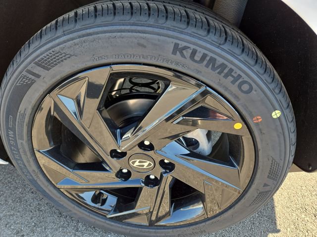 New 2026 Hyundai Elantra Sport FWD image 29