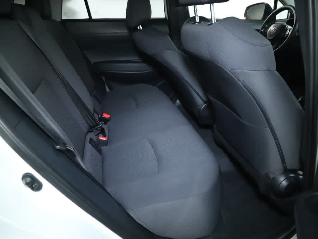 Certified 2024 Toyota Corolla Cross LE FWD image 30