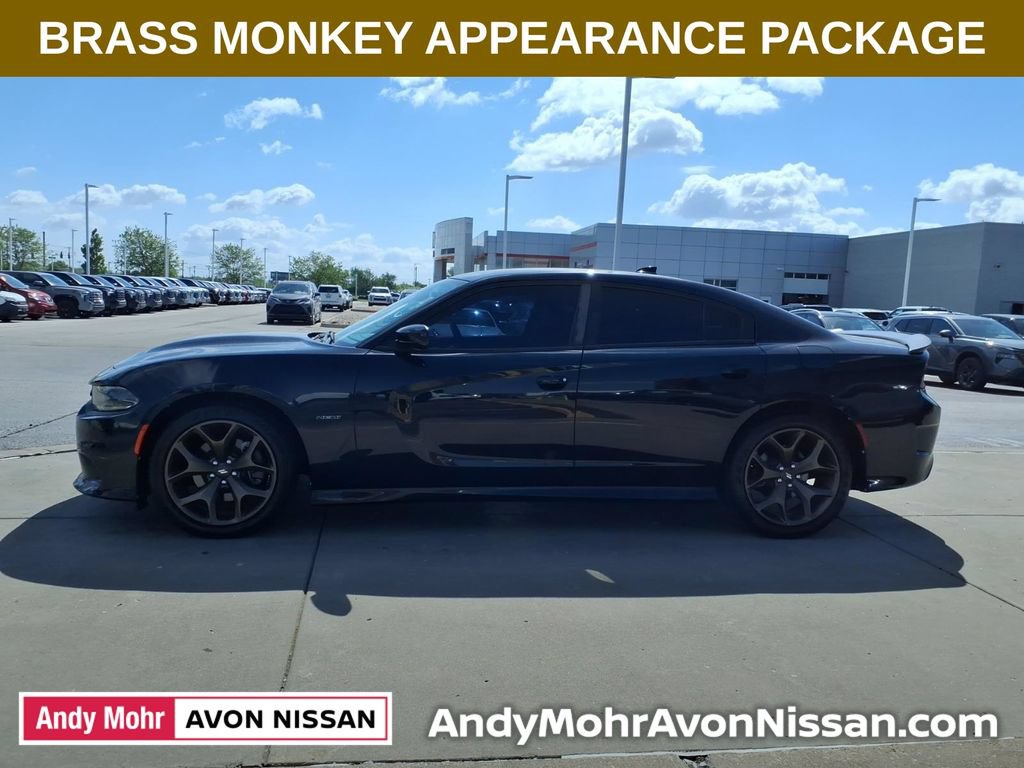 Used 2019 Dodge Charger R/T w/ Plus Group RWD image 5