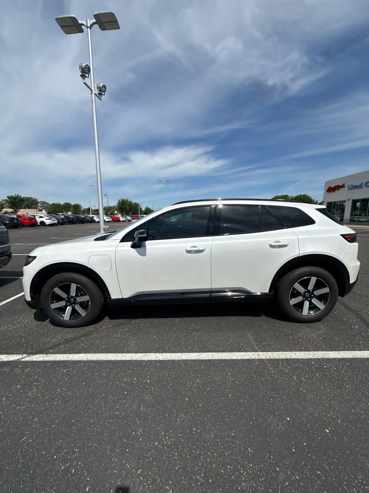 Used 2025 Honda Prologue Touring image 6