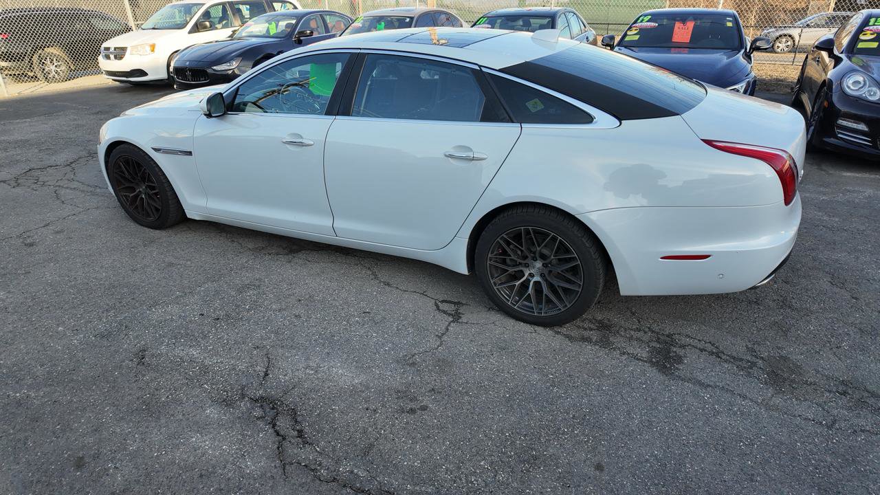 Used 2016 Jaguar XJ L Portfolio image 6