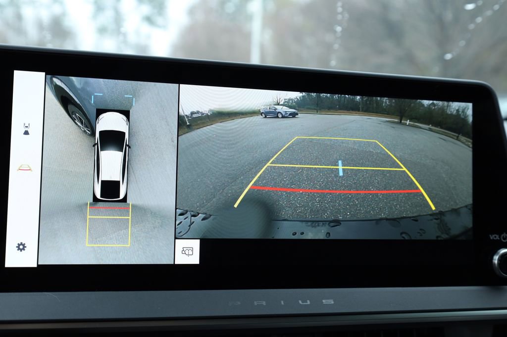 Used 2024 Toyota Prius Limited image 28