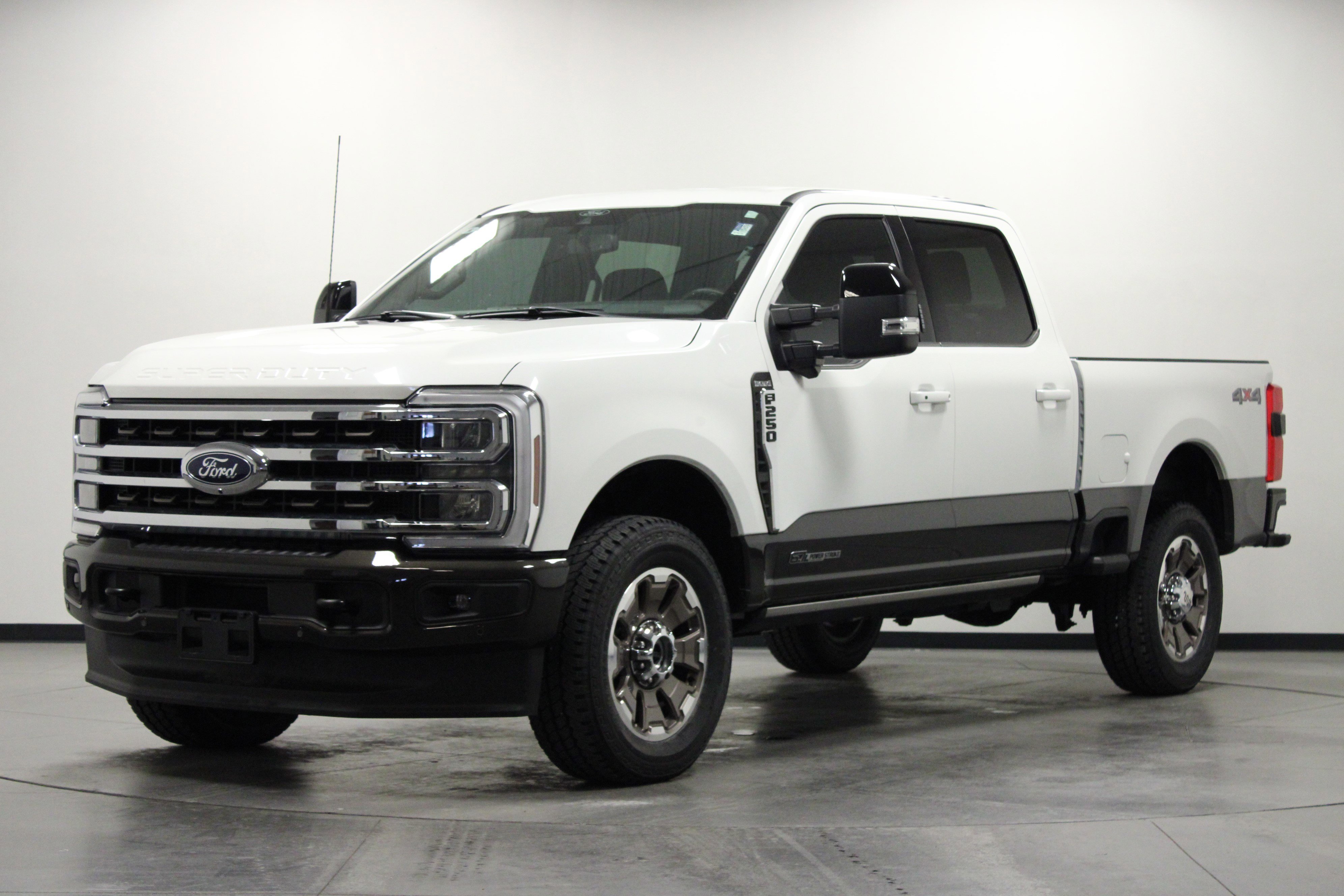 Used 2024 Ford F250 King Ranch image 8