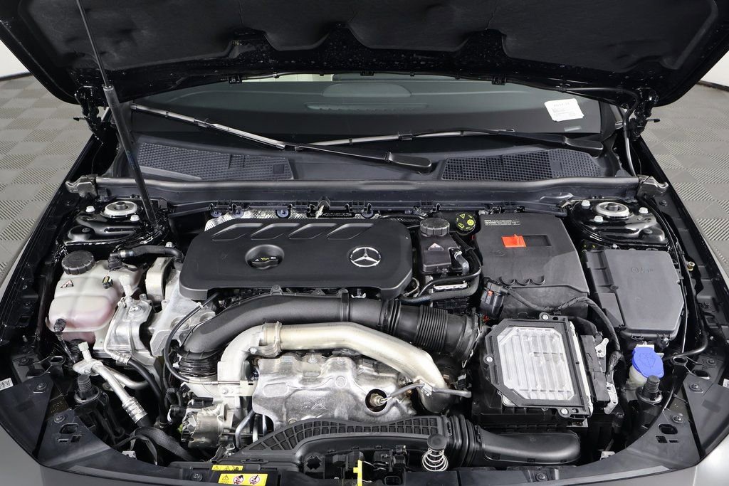 Certified 2025 Mercedes-Benz CLA 250 image 15