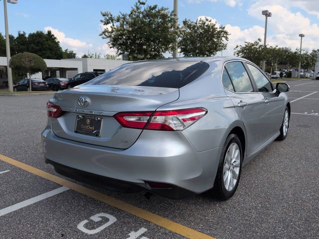 Used 2018 Toyota Camry LE FWD image 4