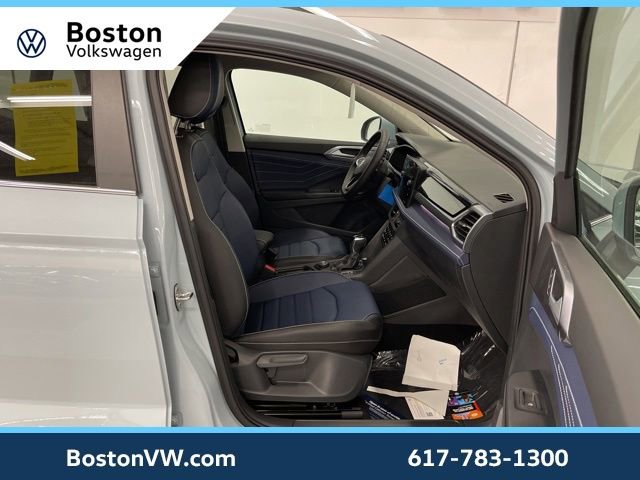 New 2026 Volkswagen Taos SEL AWD/4WD image 11