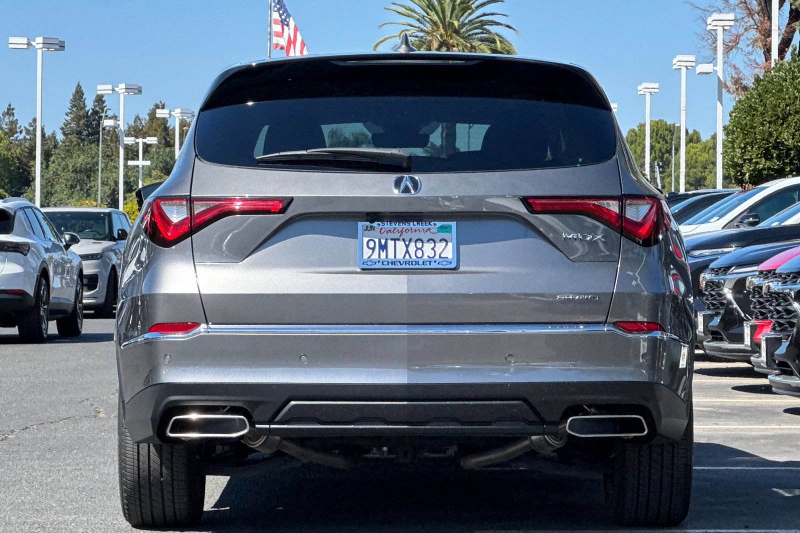 Used 2024 Acura MDX w/ Technology Package AWD/4WD image 6