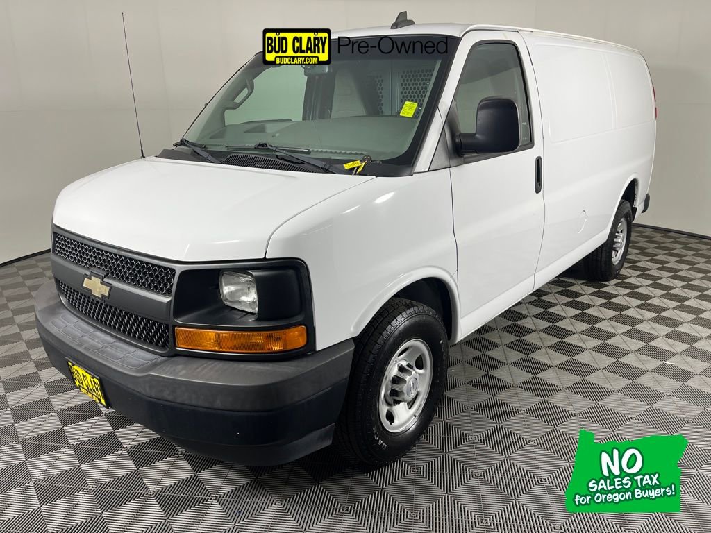 Used 2017 Chevrolet Express 3500 image 1