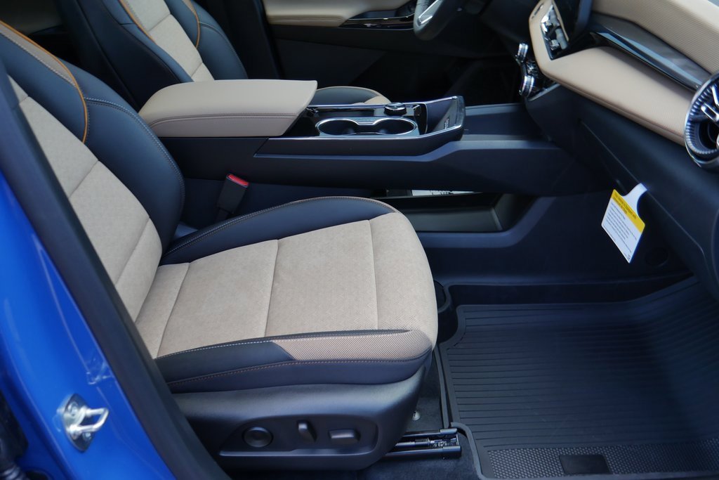 New 2026 Chevrolet Equinox ACTIV w/ Convenience Package III image 22