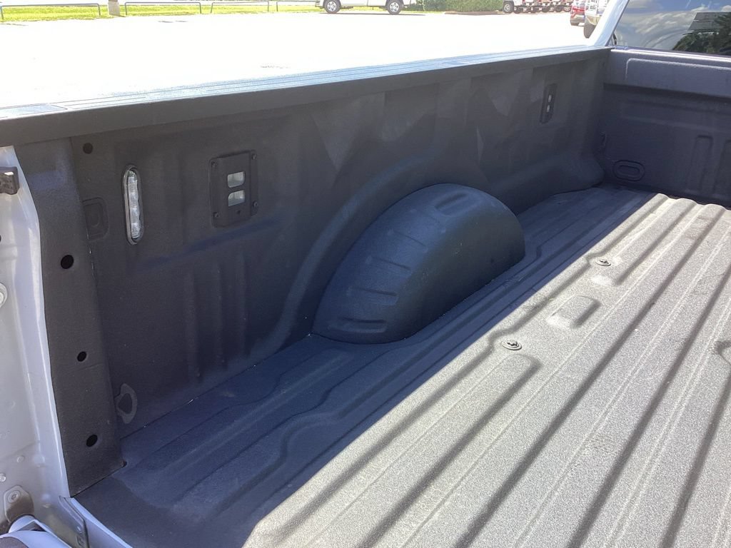 Used 2025 Ford F250 Lariat w/ Black Appearance Package AWD/4WD image 13