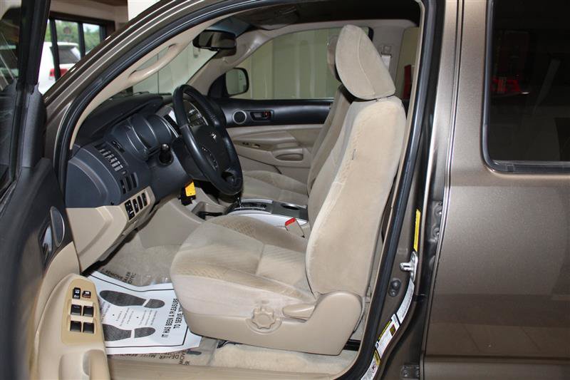 Used 2009 Toyota Tacoma 4x4 Double Cab image 23