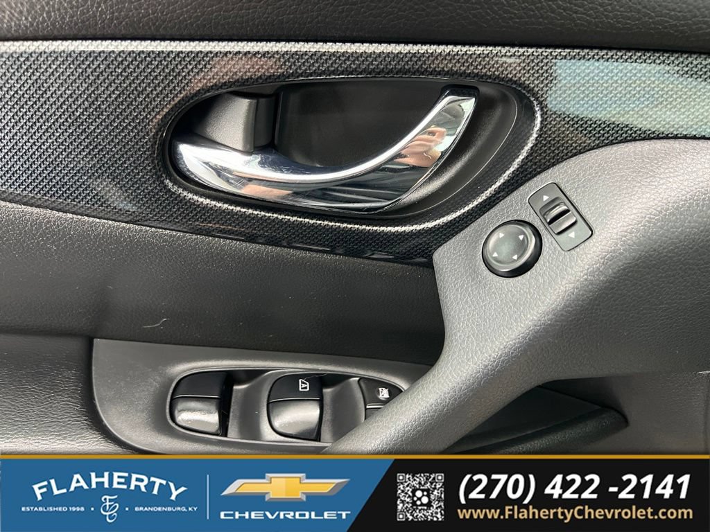 Used 2015 Nissan Rogue SL w/ SL Premium Package AWD/4WD image 22