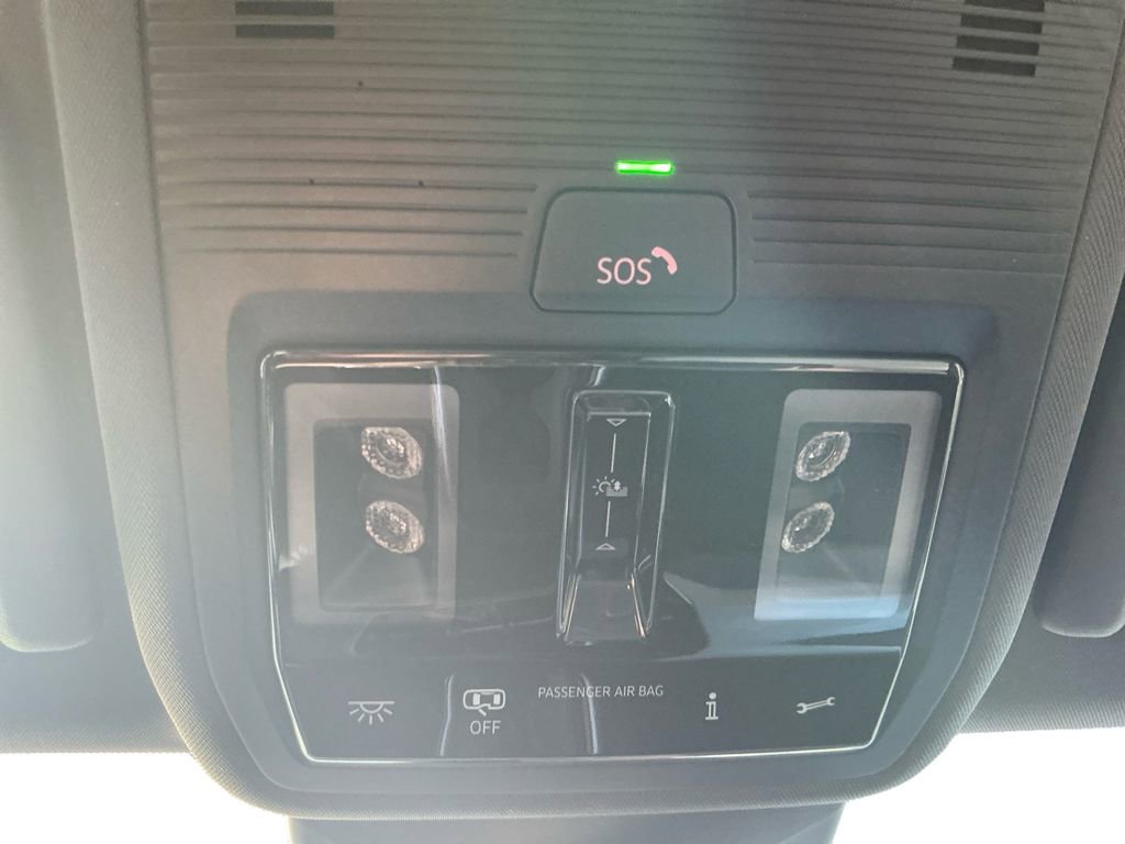 New 2025 Volkswagen ID.4 Pro S Plus image 24