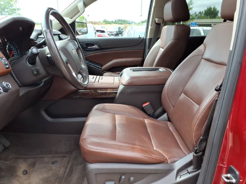Used 2015 Chevrolet Suburban LTZ AWD/4WD image 17