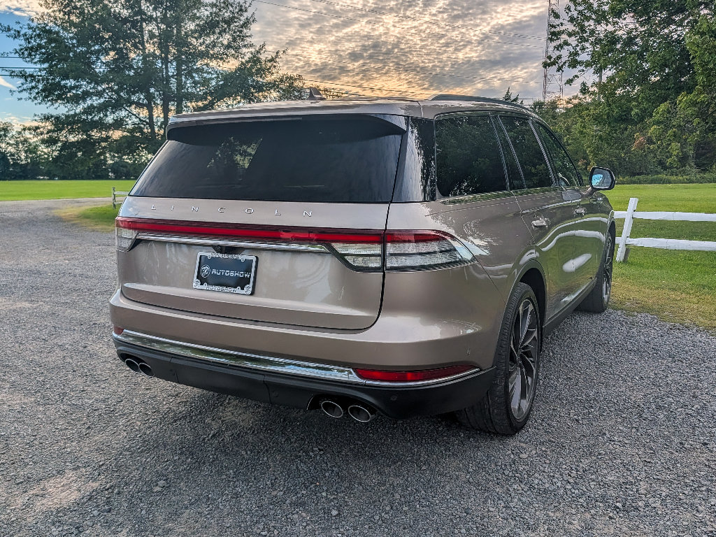 Used 2020 Lincoln Aviator Reserve w/ Equipment Group 202A AWD/4WD image 5