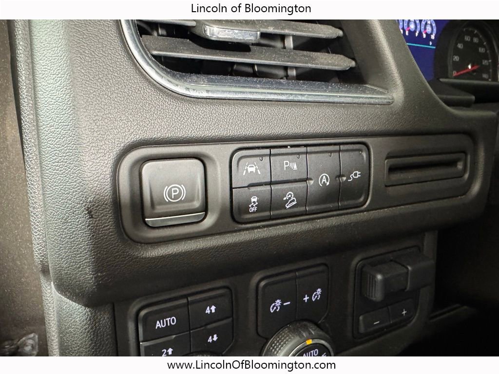 Used 2021 Chevrolet Tahoe Z71 w/ Z71 Off-Road Package image 40