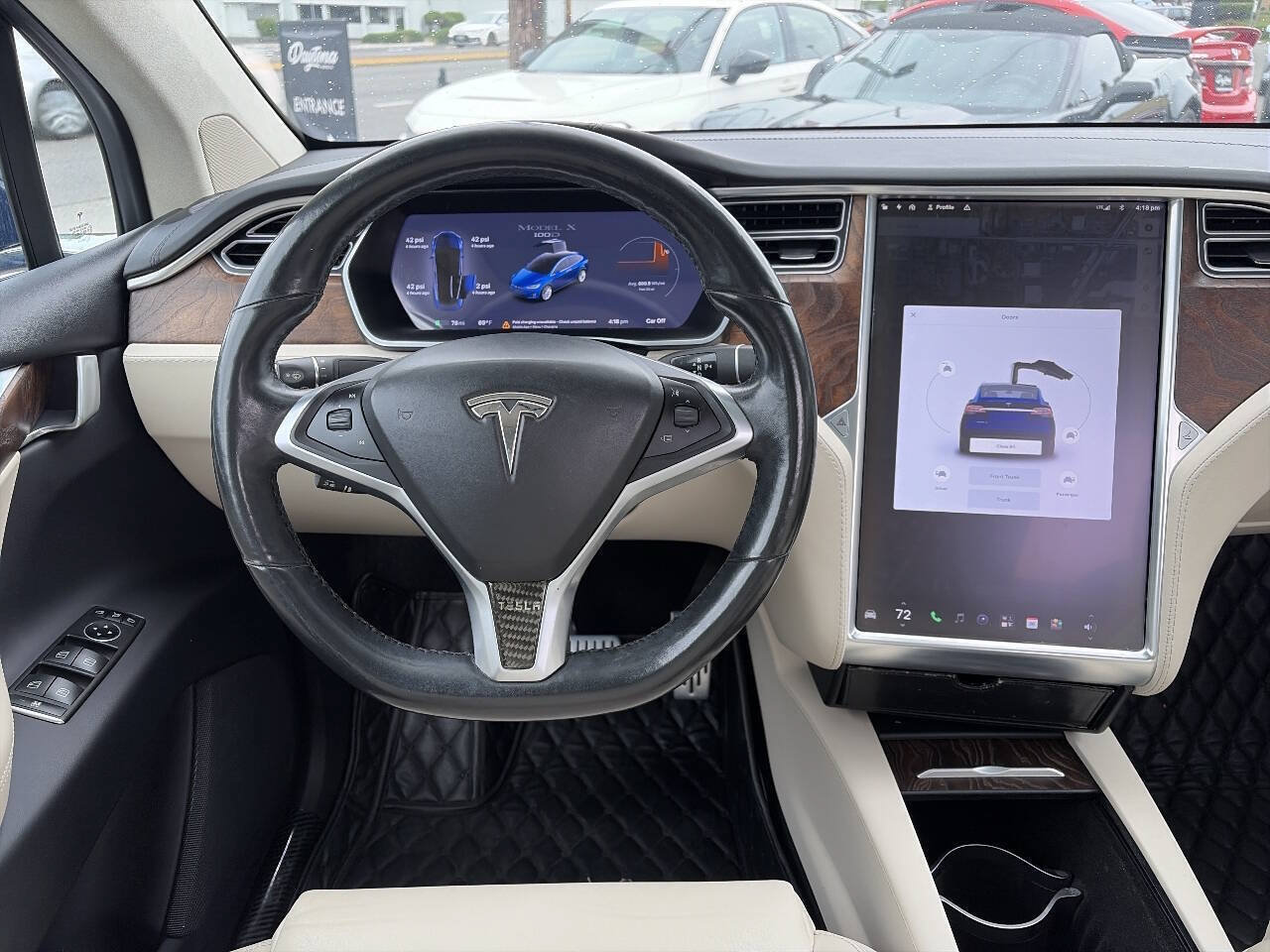 Used 2017 Tesla Model X 100D AWD/4WD image 29