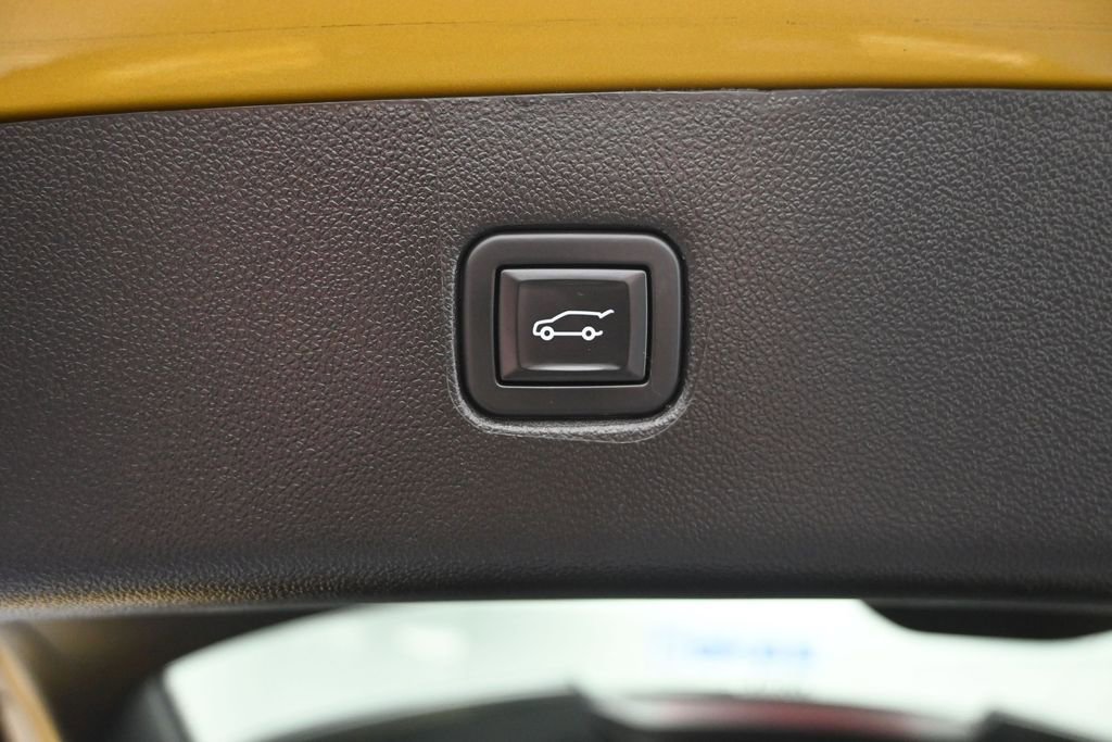 Used 2022 Chevrolet Blazer RS AWD/4WD image 36