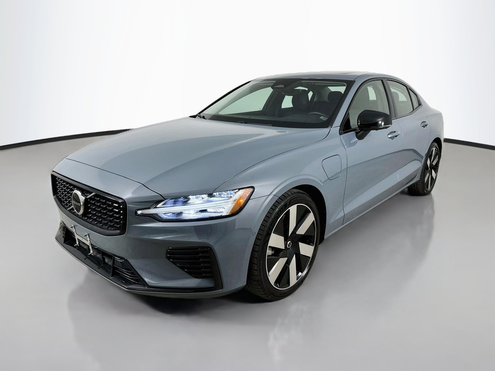 Used 2024 Volvo S60 T8 Plus w/ Protection Package Premier