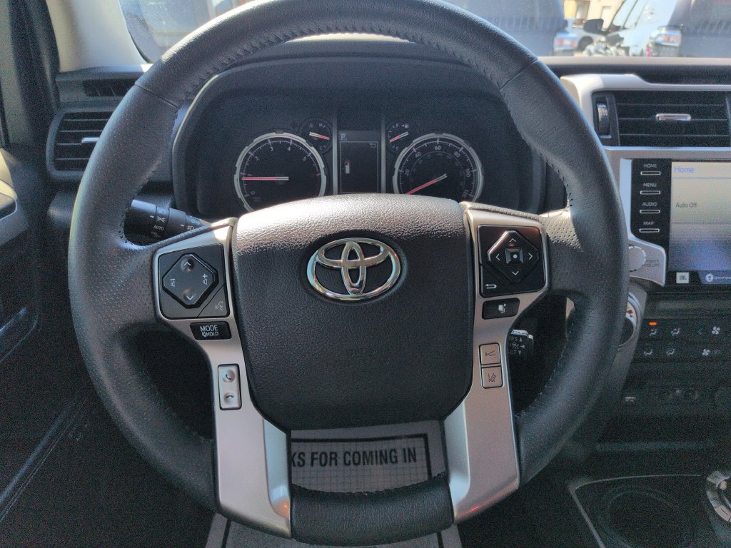 Used 2022 Toyota 4Runner Limited AWD/4WD image 14
