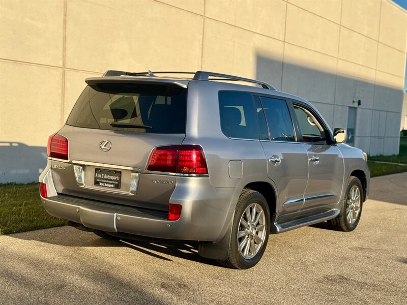 Used 2010 Lexus LX 570 4WD image 9