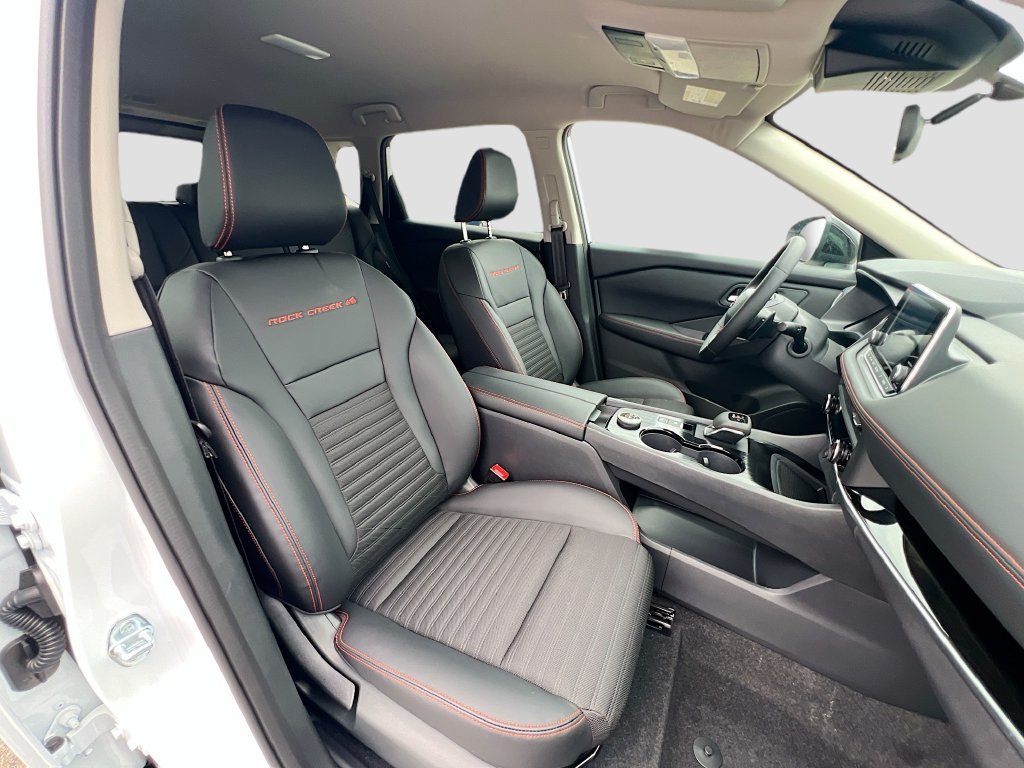 New 2026 Nissan Rogue SV AWD/4WD image 26
