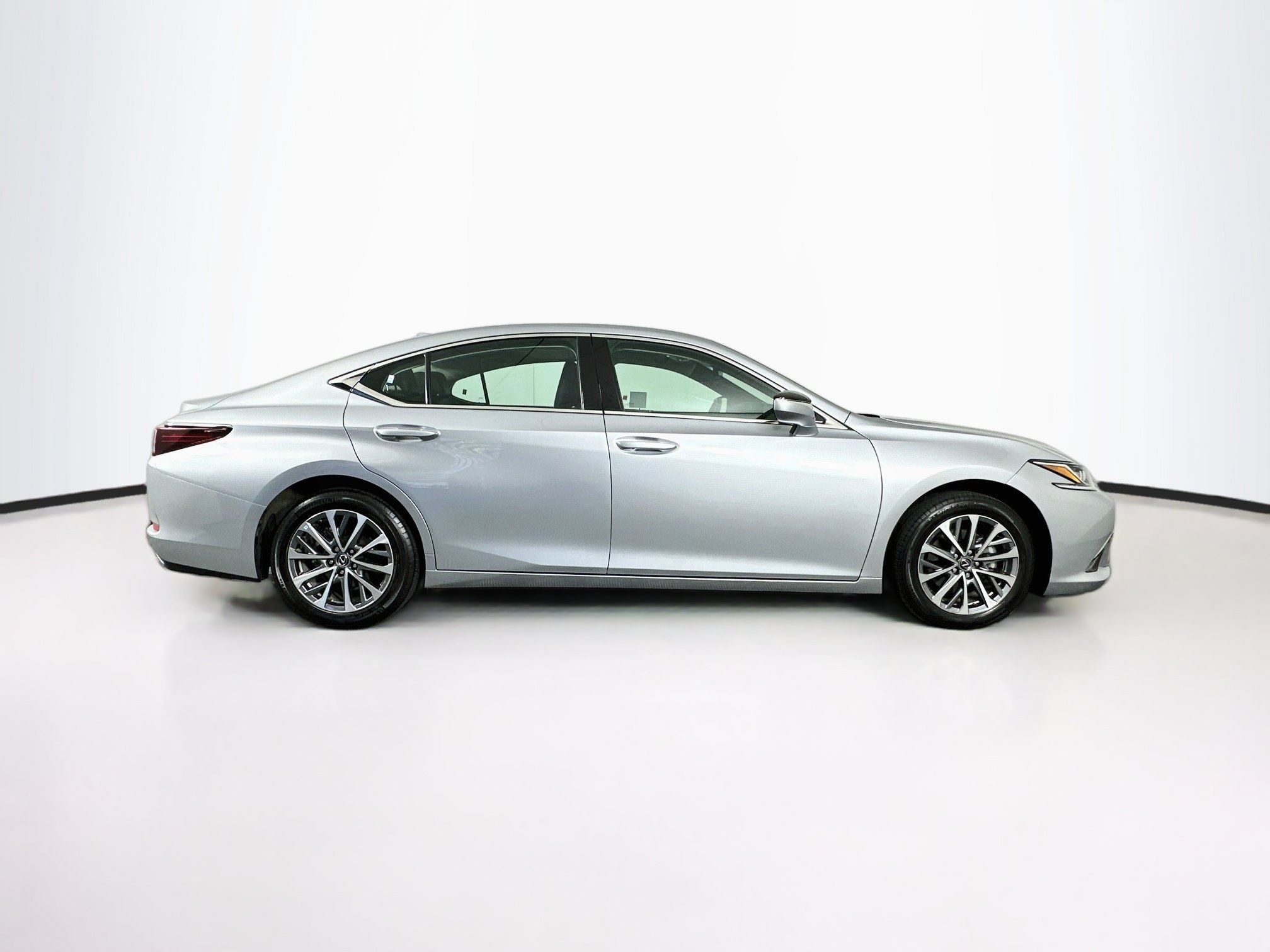 Used 2023 Lexus ES 350 w/ Accessory Package (Z1) FWD image 10