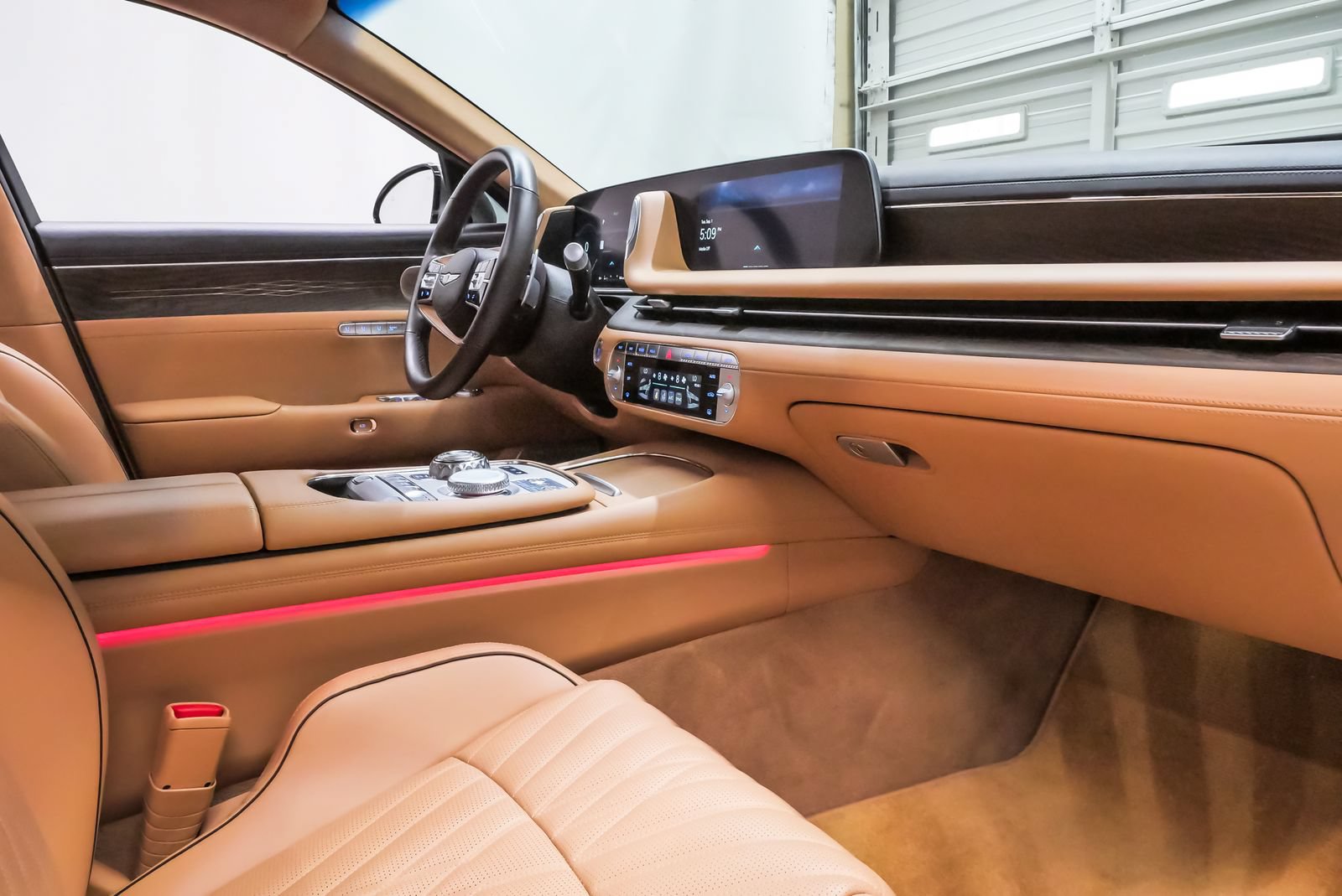 Certified 2023 Genesis G90 3.5T AWD/4WD image 15