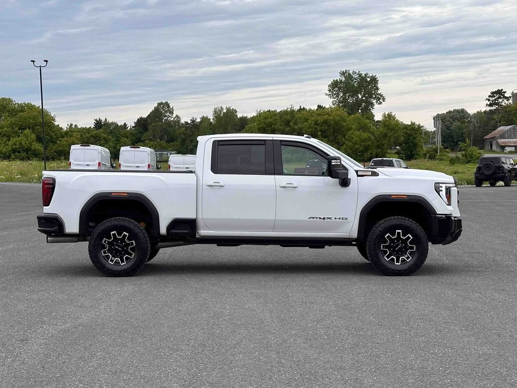 Used 2024 GMC Sierra 2500 AT4X w/ Snow Plow Prep/Camper Package AWD/4WD image 4
