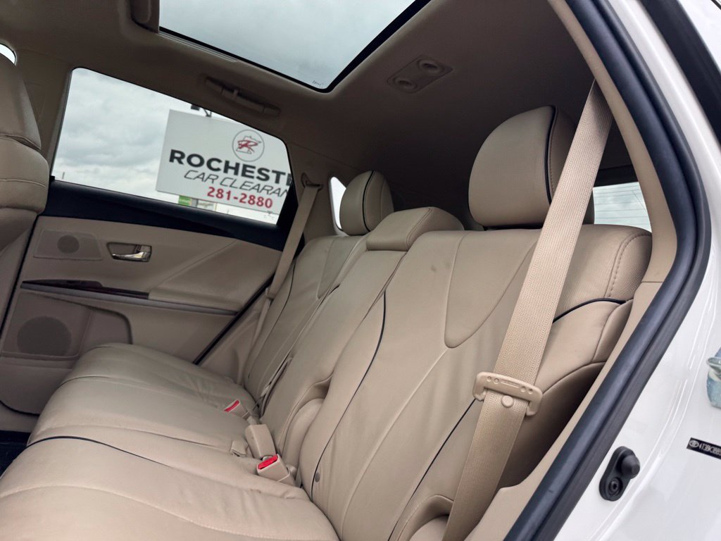 Used 2011 Toyota Venza AWD w/ Premium Pkg #2 image 11