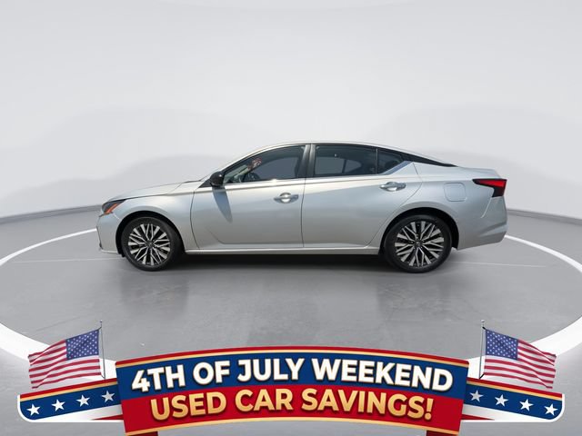 Used 2024 Nissan Altima 2.5 SV FWD image 5