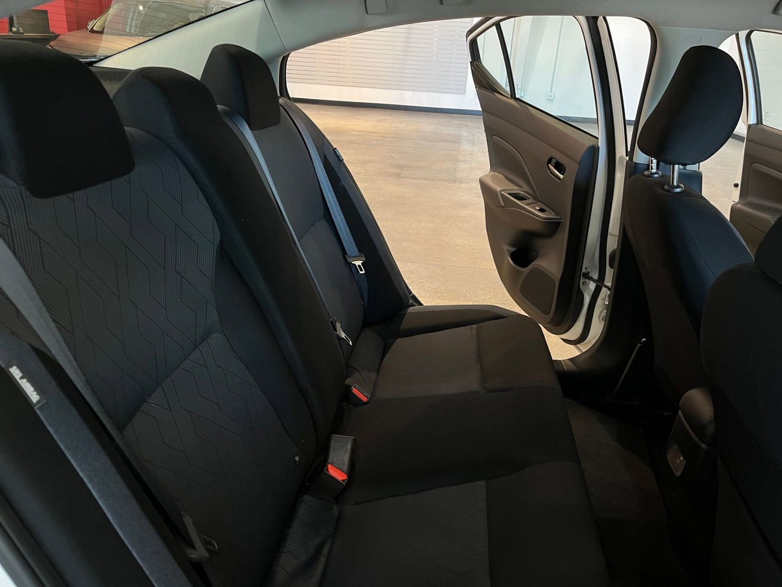 Used 2025 Nissan Versa SV image 36