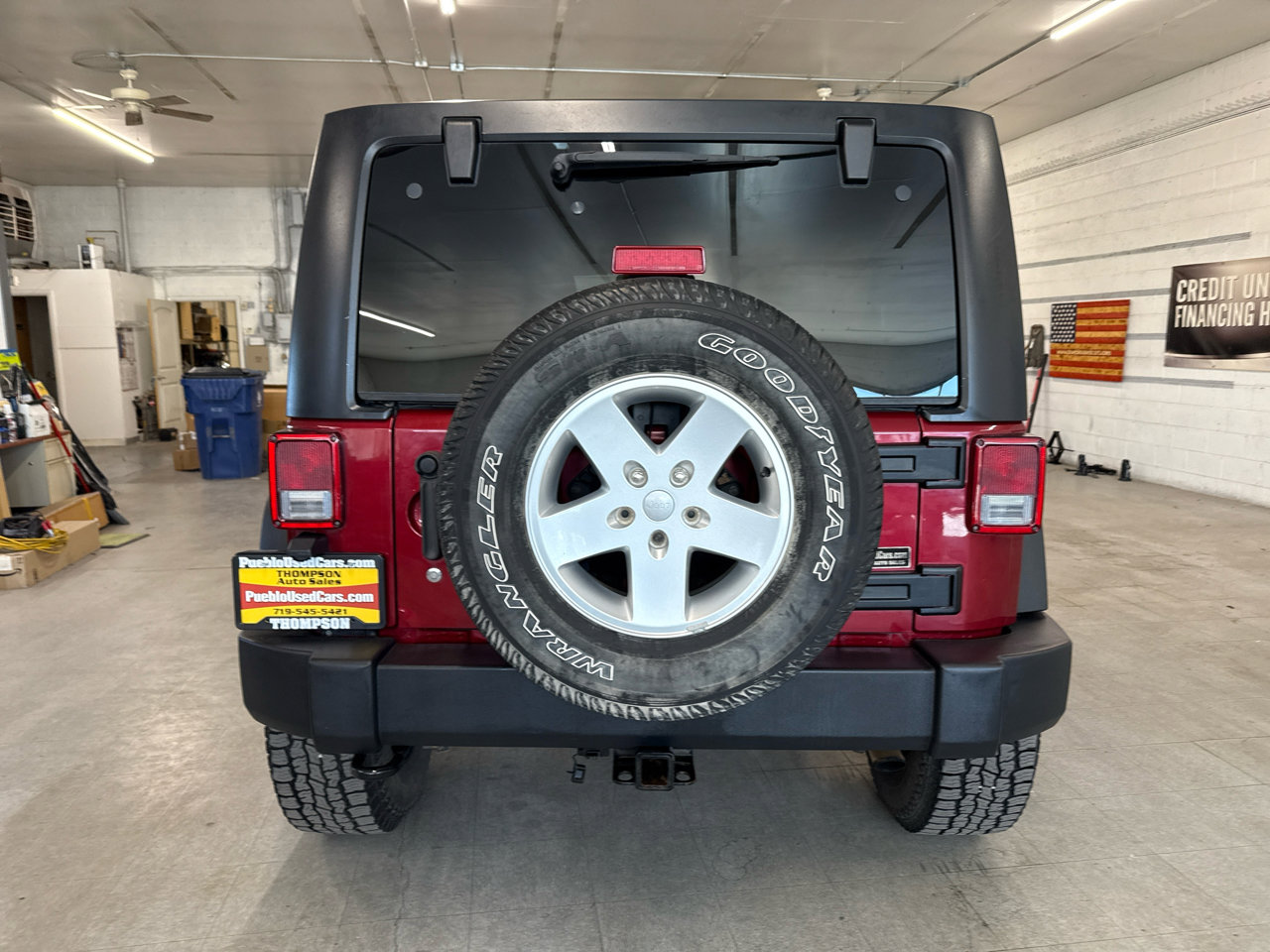 Used 2012 Jeep Wrangler Unlimited Sport image 3